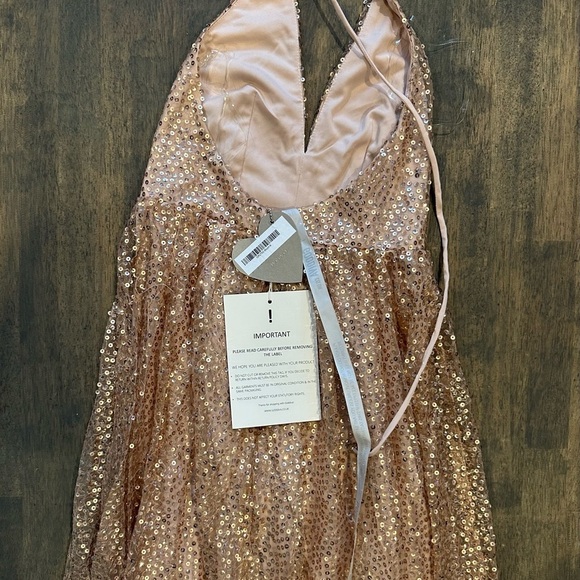 Halter Neck Sequin Embellished Gown - Picture 3 of 5